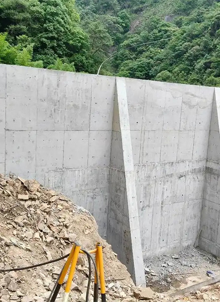 石家庄深泽县重力式挡土墙